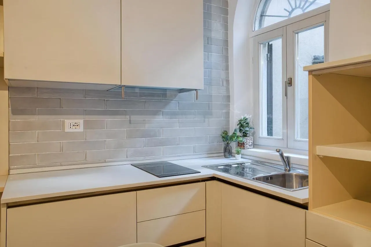מילאנו Joivy Compact Studio Near City Centre דירה