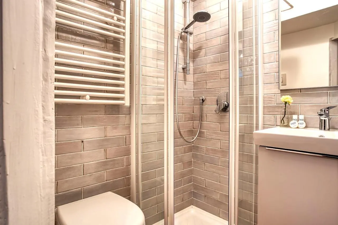 Joivy Compact Studio Near City Centre Milán